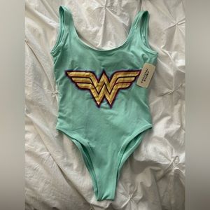 NWT Wonder Woman body suit